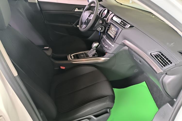 Used Peugeot 408 2015 1.2T Automatic Glory Edition Right Front Seat