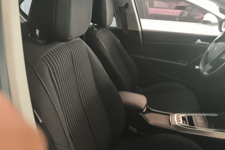 Used Peugeot 408 2015 1.2T Automatic Luxury Edition Right Front Seat