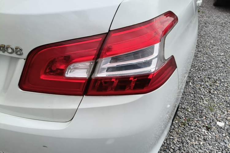 Used Peugeot 408 2015 1.2T Automatic Luxury Edition Right Rear Taillight