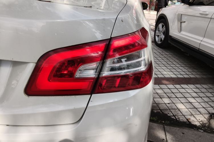 Used Peugeot 408 2015 1.2T Automatic Luxury Edition Right Rear Taillight