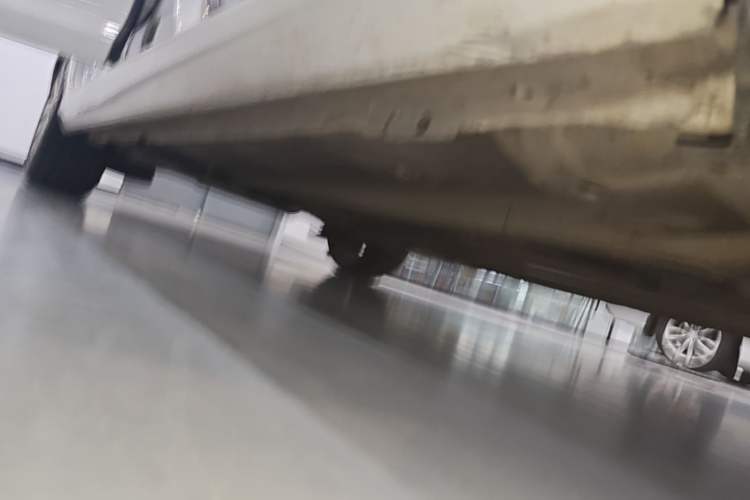 Used Peugeot 408 2015 1.2T Automatic Luxury Edition Right Side Sill