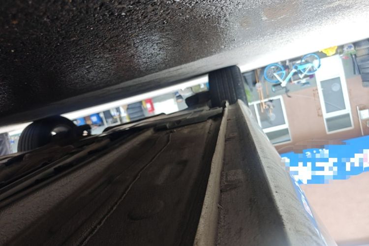 Used Peugeot 408 2015 1.2T Automatic Glory Edition Right Side Sill