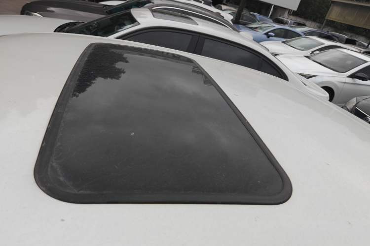 Used Peugeot 408 2015 1.2T Automatic Luxury Edition Roof