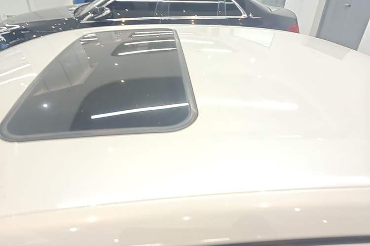 Used Peugeot 408 2015 1.2T Automatic Luxury Edition Roof