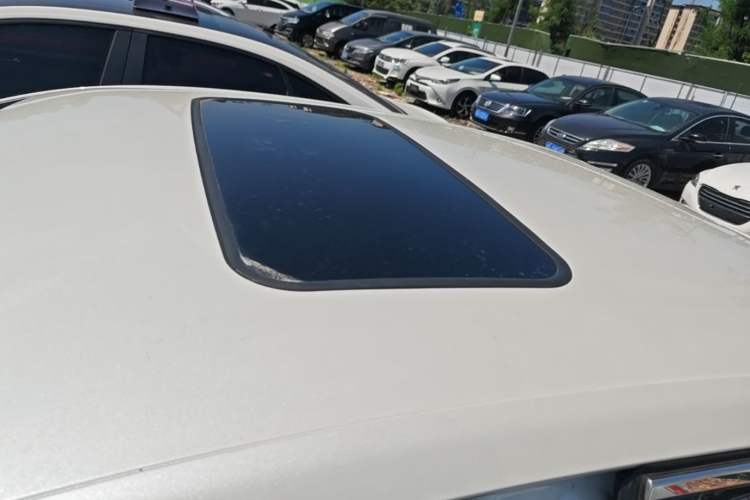 Used Peugeot 408 2015 1.2T Automatic Luxury Edition Roof