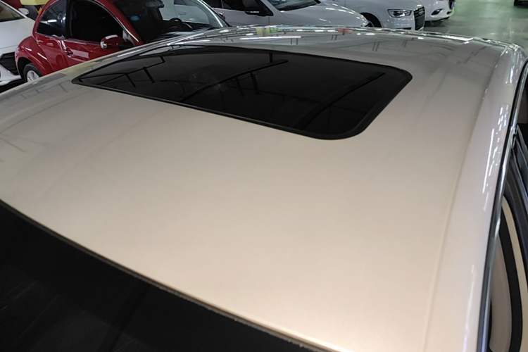 Used Peugeot 408 2015 1.2T Automatic Luxury Edition Roof