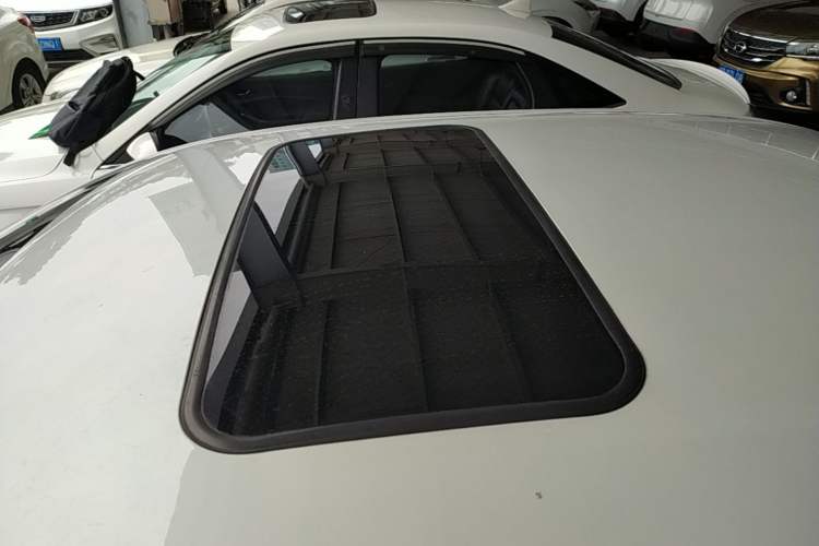 Used Peugeot 408 2015 1.2T Automatic Luxury Edition Roof