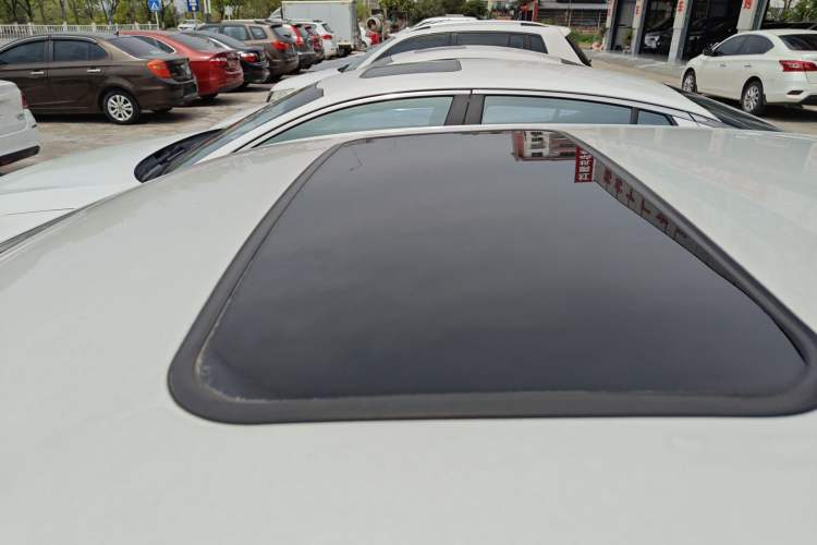 Used Peugeot 408 2015 1.2T Automatic Luxury Edition Roof