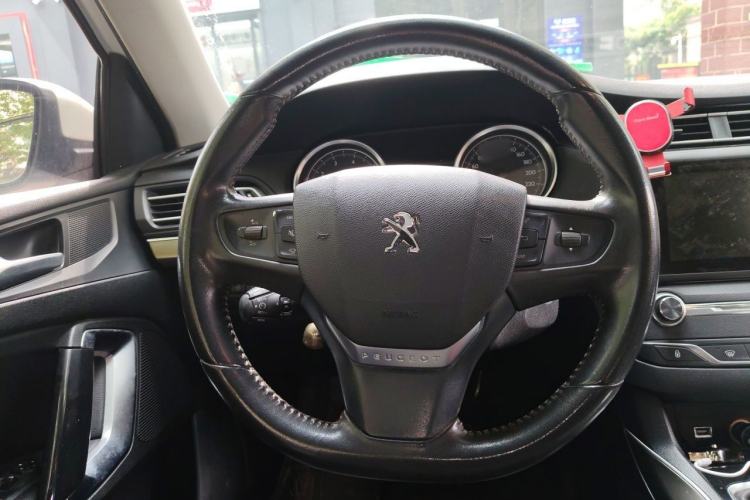 Used Peugeot 408 2015 1.2T Automatic Luxury Edition Steering Wheel