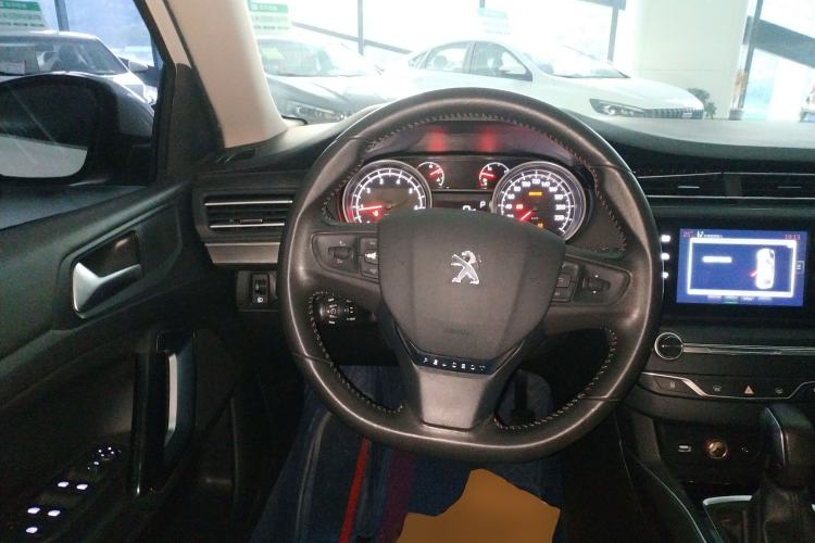 Used Peugeot 408 2015 1.2T Automatic Luxury Edition Steering Wheel