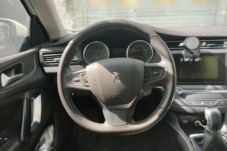 Used Peugeot 408 2015 1.2T Automatic Luxury Edition Steering Wheel