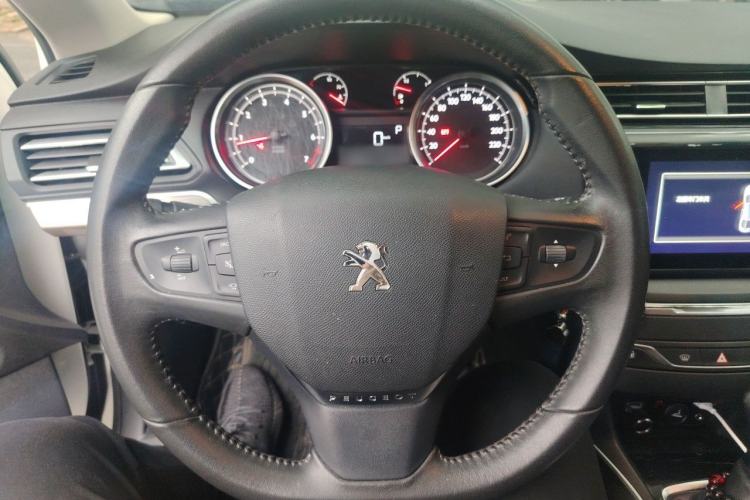 Used Peugeot 408 2015 1.2T Automatic Luxury Edition Steering Wheel