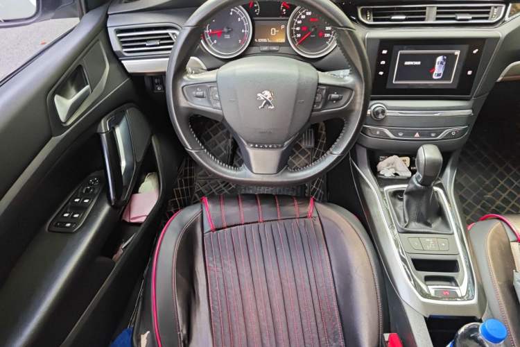 Used Peugeot 408 2015 1.2T Automatic Luxury Edition Steering Wheel