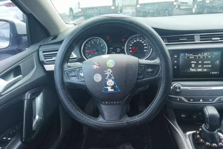 Used Peugeot 408 2015 1.2T Automatic Luxury Edition Steering Wheel
