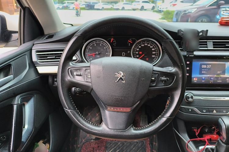 Used Peugeot 408 2015 1.2T Automatic Luxury Edition Steering Wheel