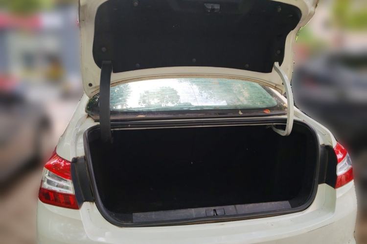 Used Peugeot 408 2015 1.2T Automatic Luxury Edition Trunk