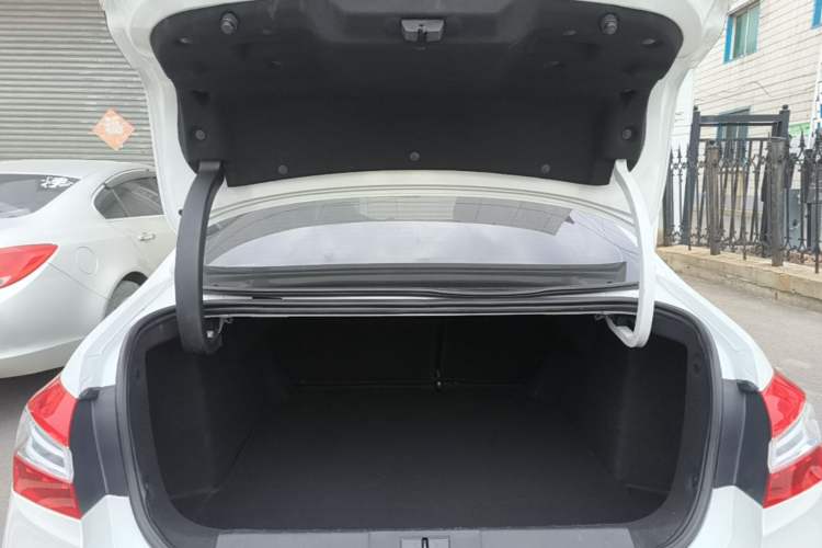 Used Peugeot 408 2015 1.2T Automatic Luxury Edition Trunk