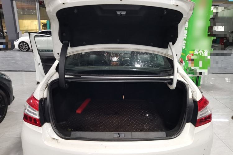 Used Peugeot 408 2015 1.2T Automatic Luxury Edition Trunk