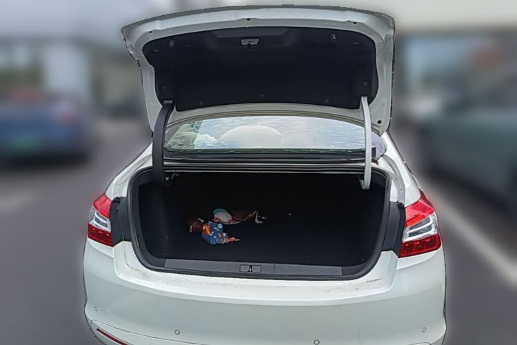 Used Peugeot 408 2015 1.2T Automatic Luxury Edition Trunk