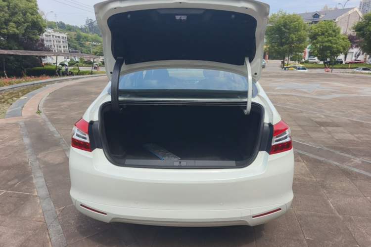 Used Peugeot 408 2015 1.2T Automatic Luxury Edition Trunk