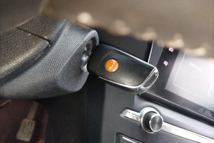 Used Peugeot 408 2015 1.2T Automatic Luxury Edition Vehicle Key