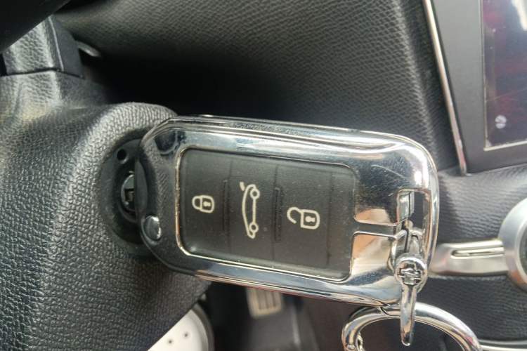 Used Peugeot 408 2015 1.2T Automatic Luxury Edition Vehicle Key