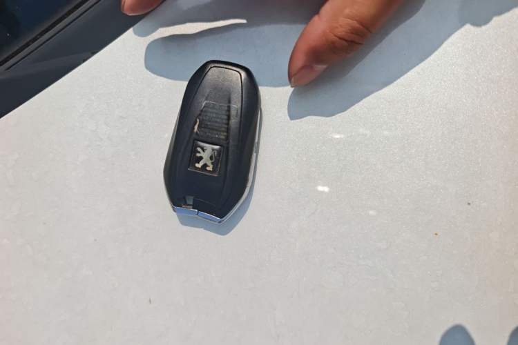 Used Peugeot 408 2015 1.2T Automatic Luxury Edition Vehicle Key