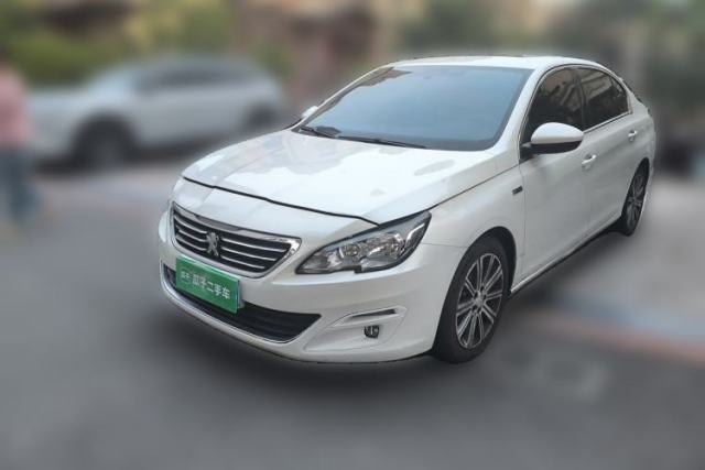 Peugeot 408 2015 1.2T Automatic Luxury Edition usado