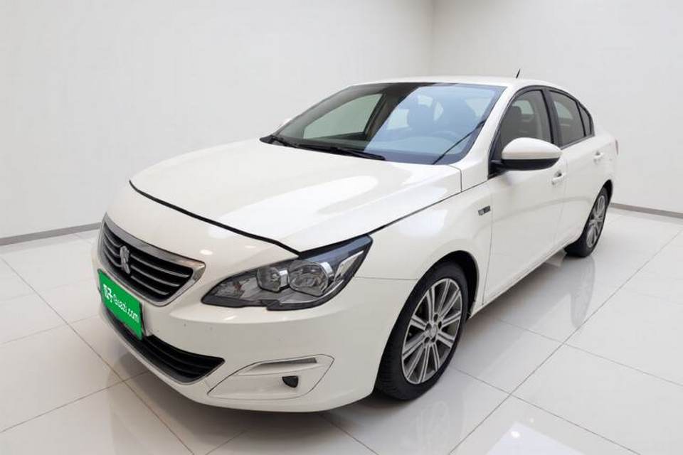 Peugeot 408 2015