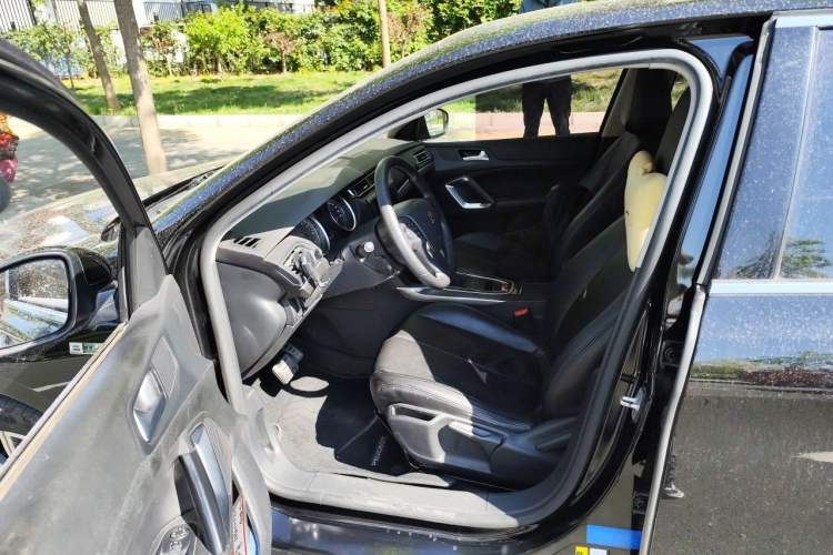 Used Peugeot 408 2016 1.6T Automatic Luxury Edition Driver Seat