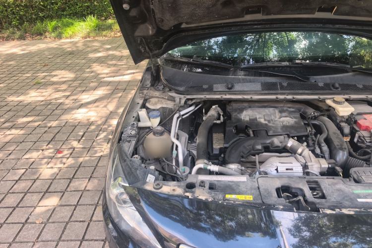 Used Peugeot 408 2016 1.6T Automatic Luxury Edition Engine Bay Right