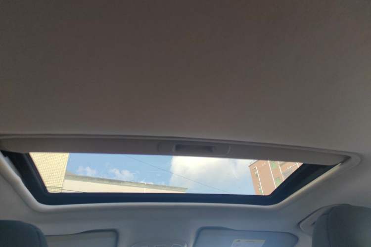Used Peugeot 408 2016 1.6T Automatic Luxury Edition Headliner
