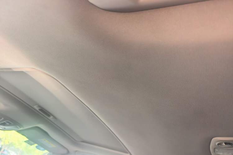 Used Peugeot 408 2016 1.6T Automatic Luxury Edition Headliner