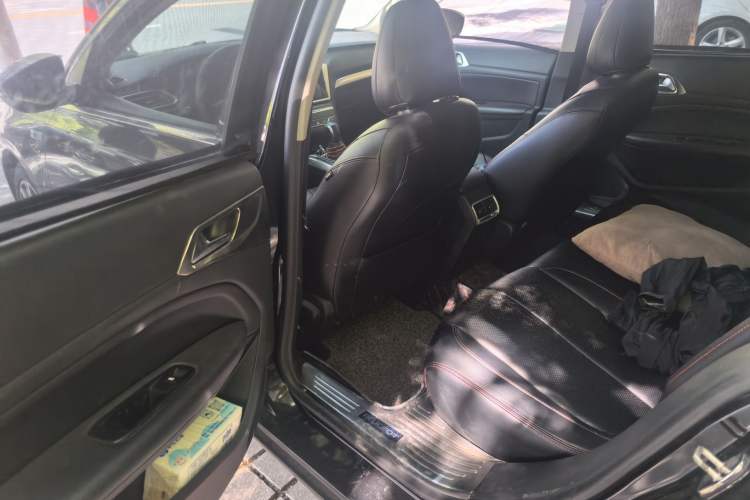 Used Peugeot 408 2016 1.6T Automatic Luxury Edition Left Rear Seat
