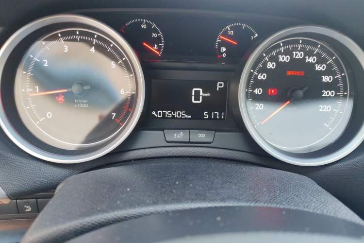 Used Peugeot 408 2016 1.6T Automatic Luxury Edition Odometer Close Up