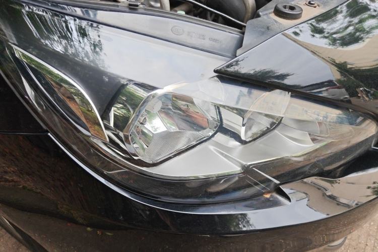 Used Peugeot 408 2016 1.6T Automatic Luxury Edition Right Front Headlight