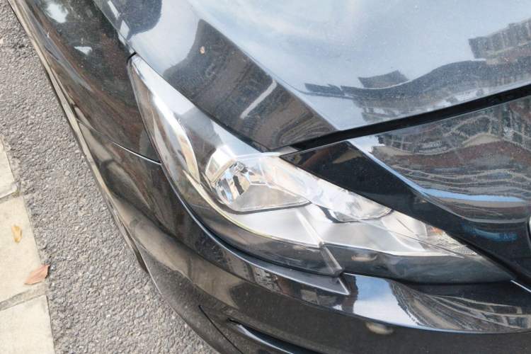 Used Peugeot 408 2016 1.6T Automatic Luxury Edition Right Front Headlight