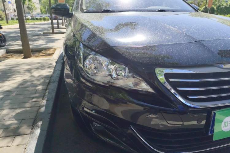 Used Peugeot 408 2016 1.6T Automatic Luxury Edition Right Front Headlight