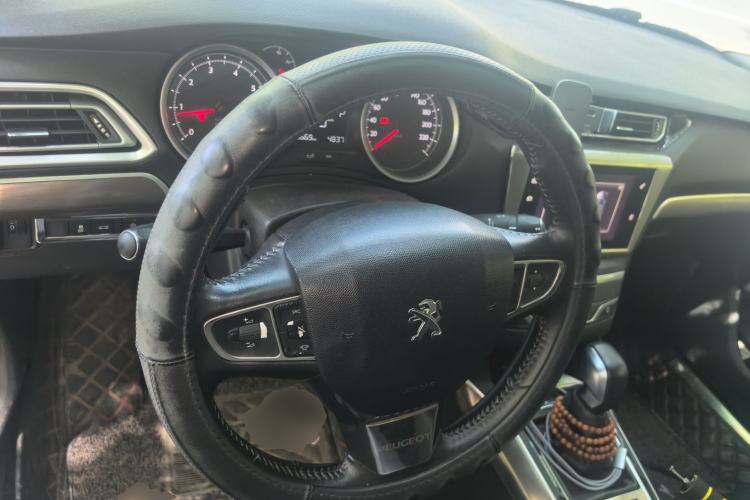 Used Peugeot 408 2016 1.6T Automatic Luxury Edition Steering Wheel