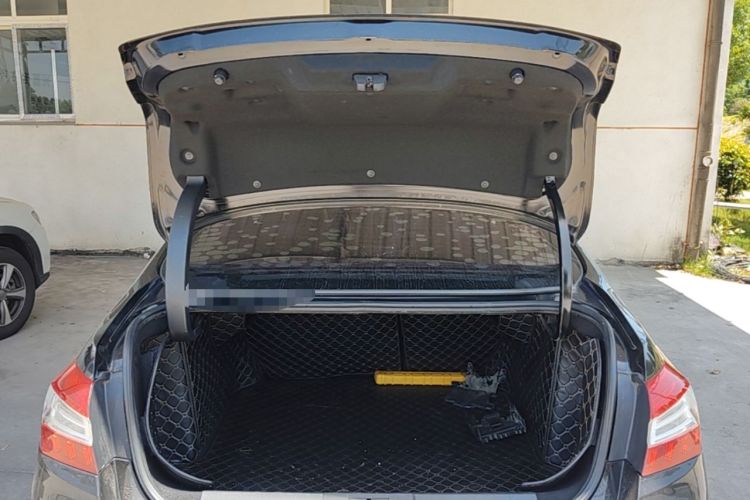 Used Peugeot 408 2016 1.6T Automatic Luxury Edition Trunk