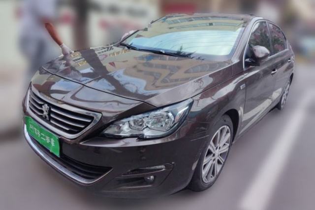 Ojetý Peugeot 408 2016 1.6T Automatic Luxury Edition