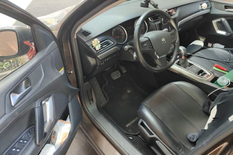 Used Peugeot 408 2016 1.6T Automatic Luxury Edition Driver Seat