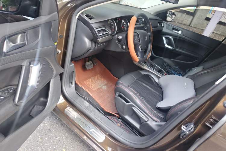Used Peugeot 408 2016 1.6T Automatic Luxury Edition Driver Seat