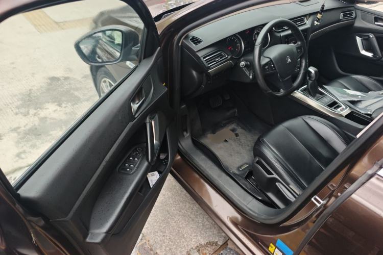 Used Peugeot 408 2016 1.6T Automatic Luxury Edition Driver Seat