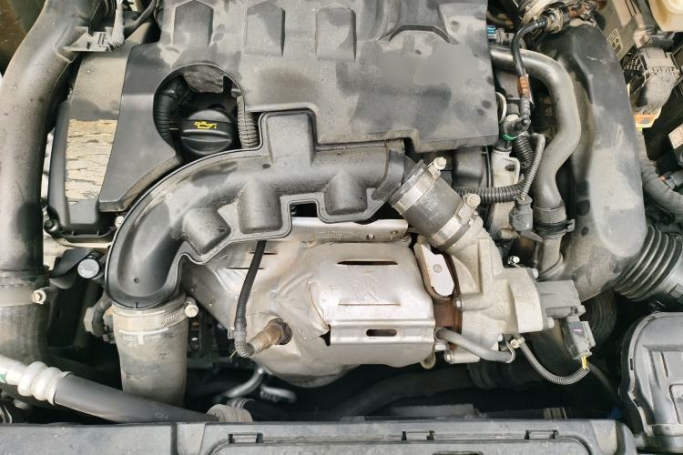 Used Peugeot 408 2016 1.6T Automatic Luxury Edition Engine Bay