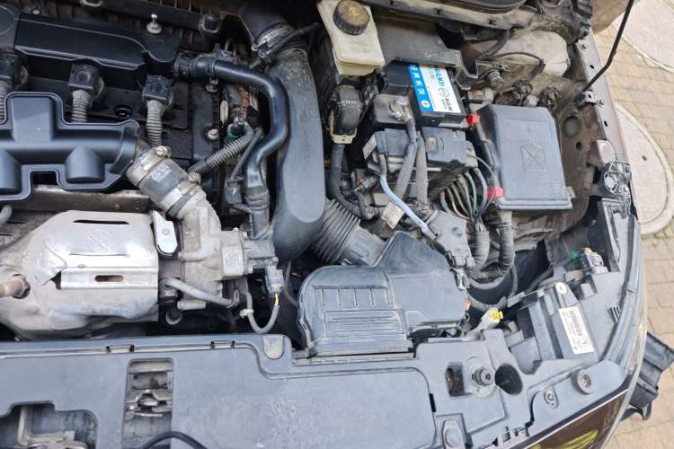Used Peugeot 408 2016 1.6T Automatic Luxury Edition Engine Bay Left