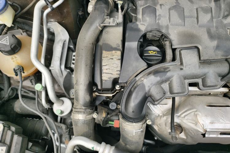 Used Peugeot 408 2016 1.6T Automatic Luxury Edition Engine Bay Right