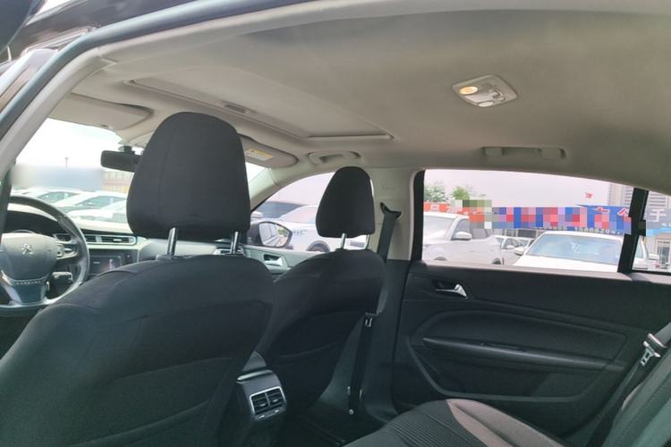 Used Peugeot 408 2016 1.6T Automatic Luxury Edition Headliner