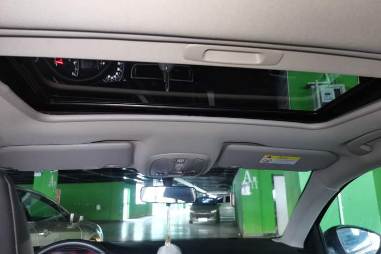 Used Peugeot 408 2016 1.6T Automatic Luxury Edition Headliner