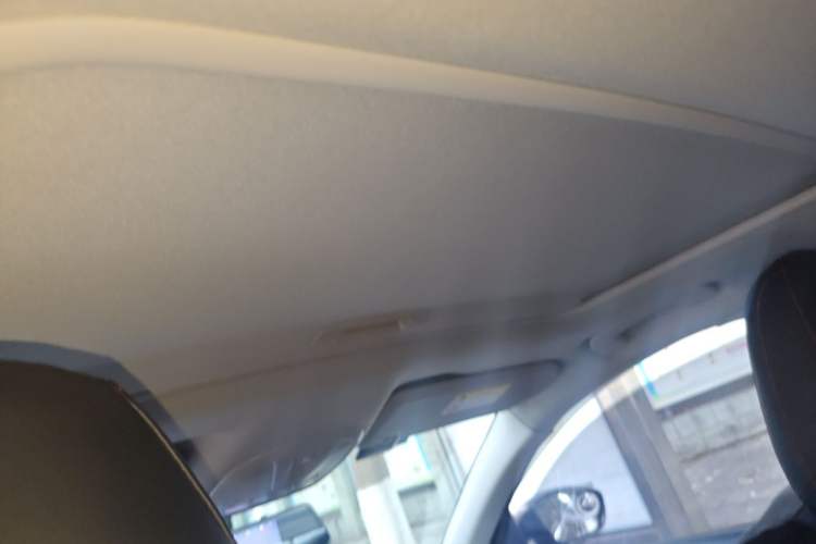 Used Peugeot 408 2016 1.6T Automatic Luxury Edition Headliner